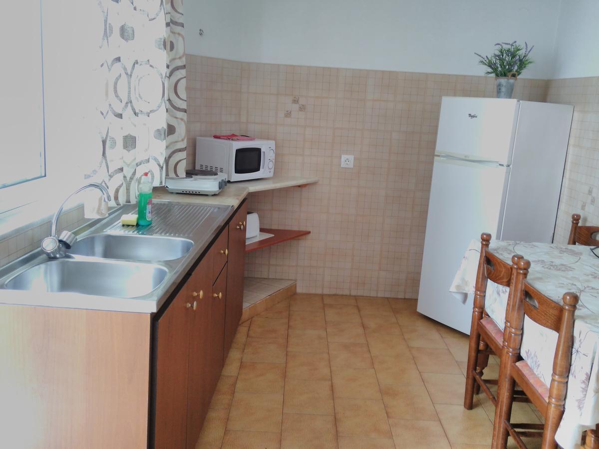 Maria Studios And Apartments Хараки Экстерьер фото